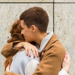 Evaluación y reparación del apego en psicoterapia con enfoque integrador.